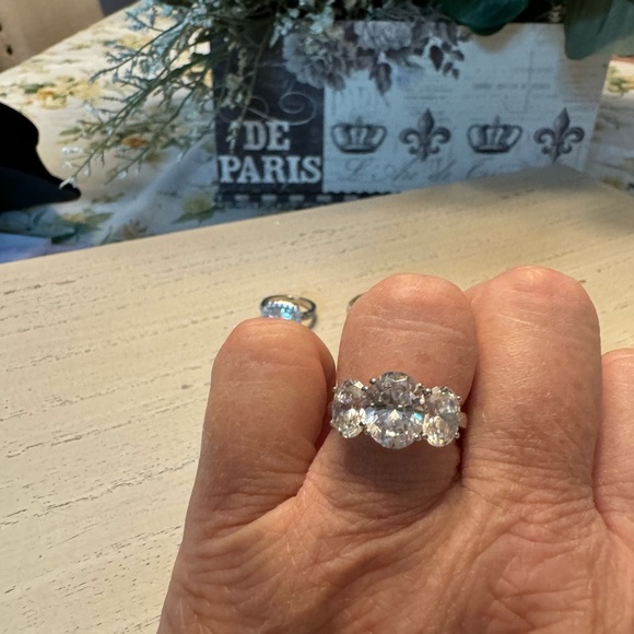 Costume rings size 7 4 rings total - Picture 2 of 5